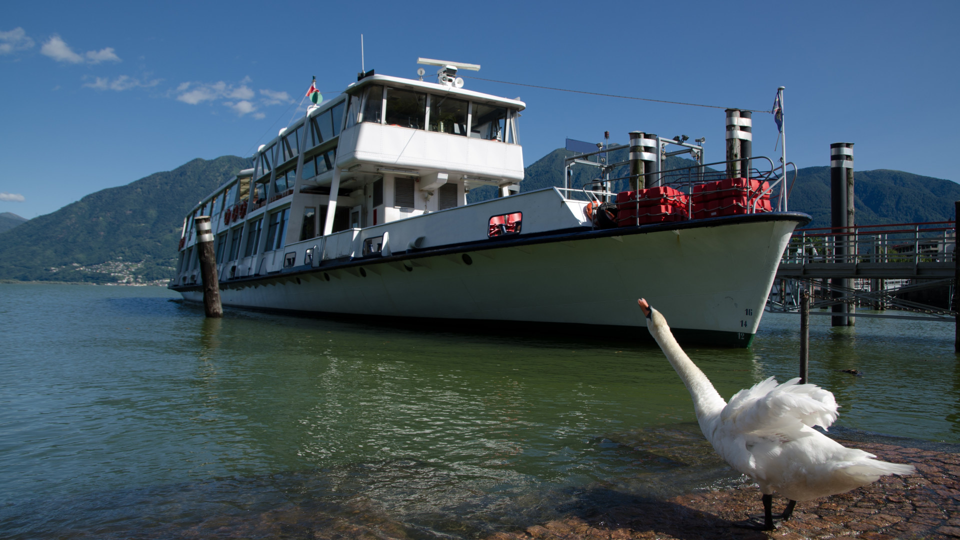 Croisière en petit comité : pourquoi les péniches CroisiEurope séduisent autant ?